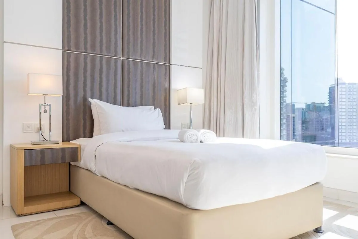 Premium 3Br With Canal View Comfort Dubai