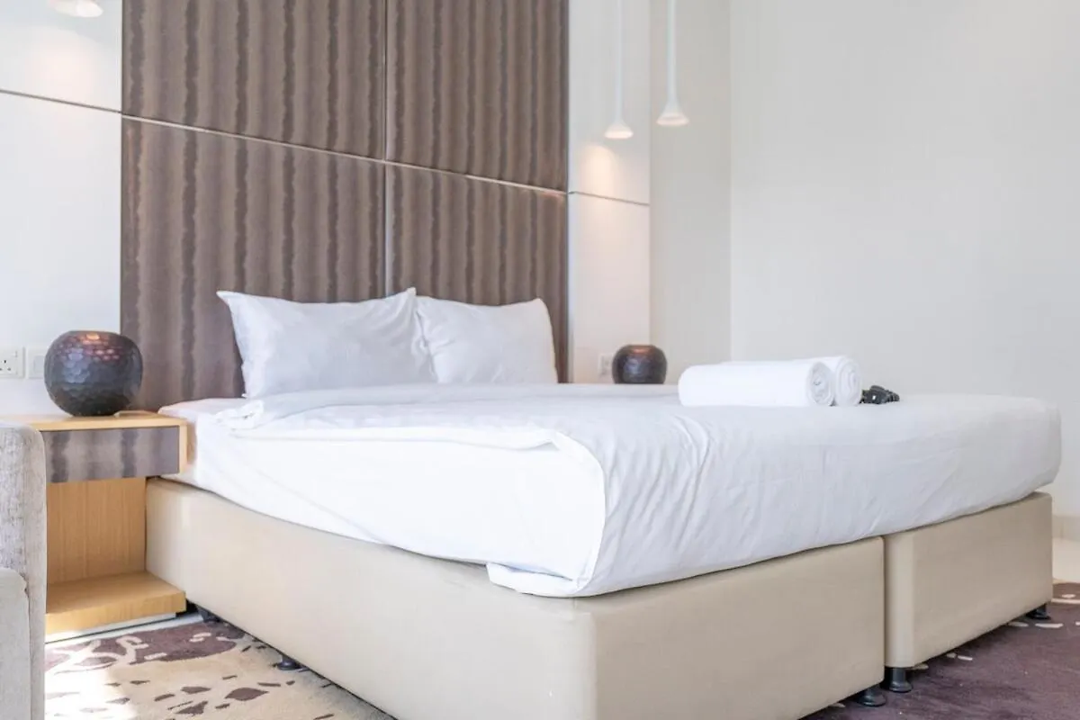 Apartment Premium 3Br With Canal View Comfort Dubai