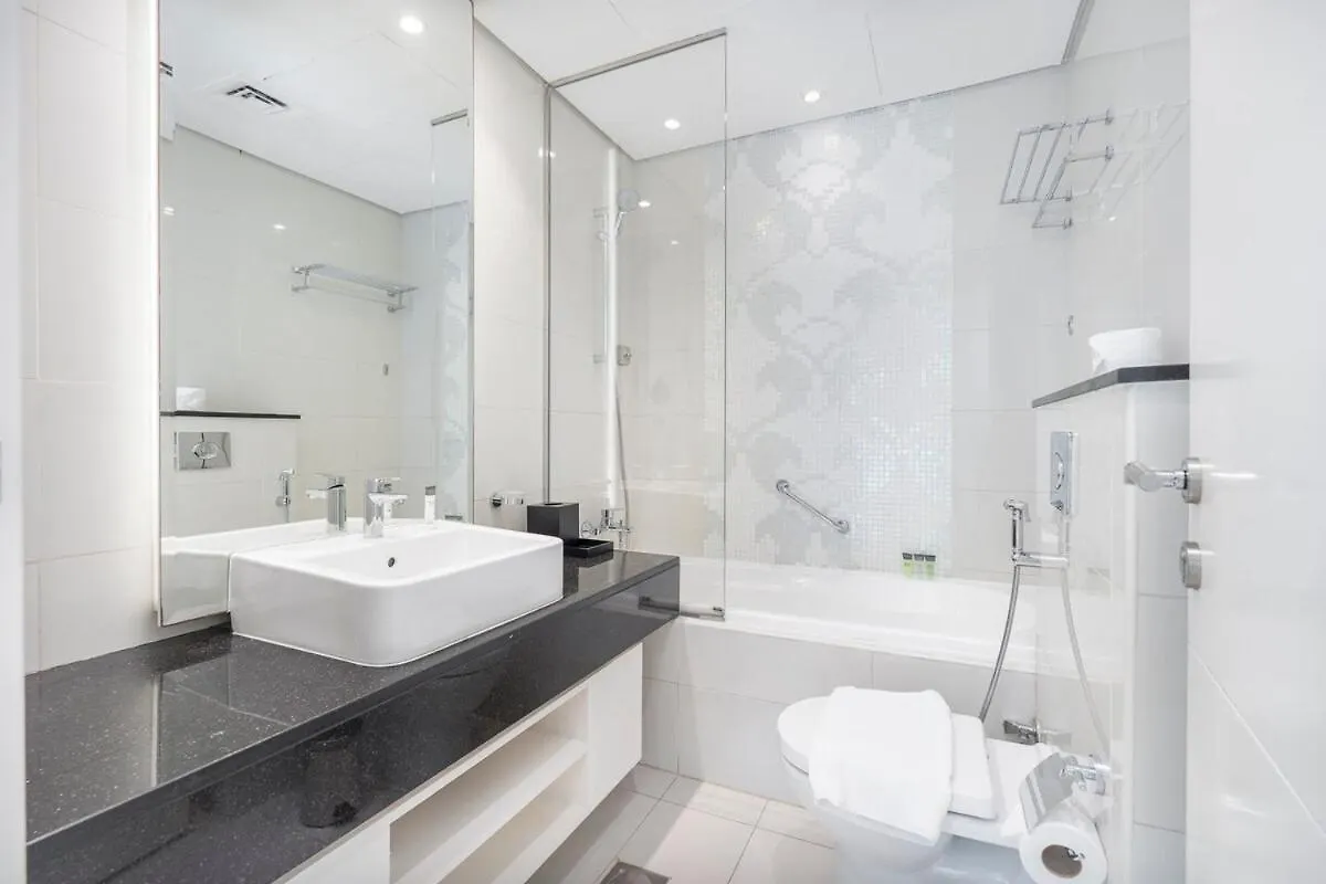 Apartment Premium 3Br With Canal View Comfort Dubai